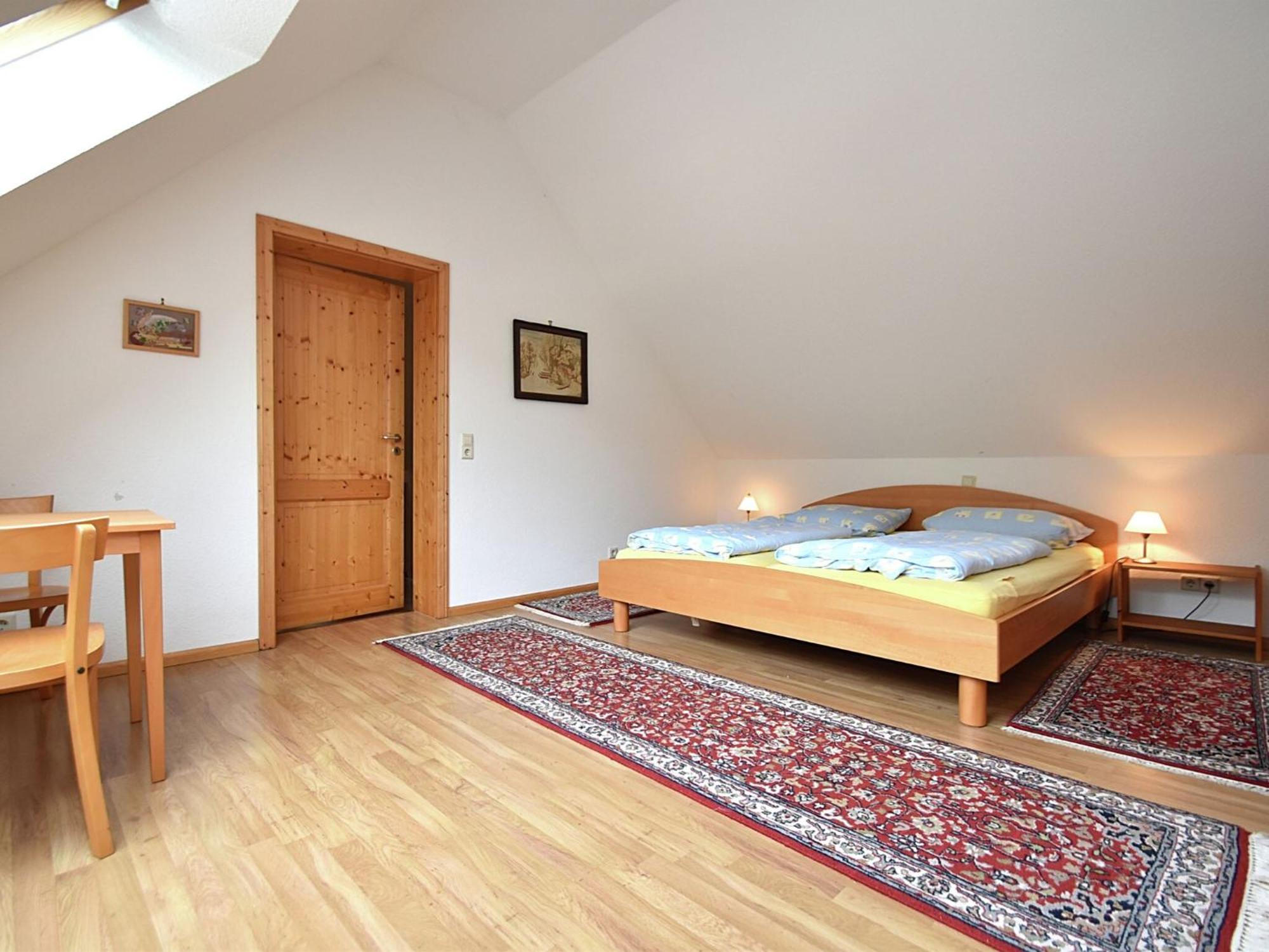 Countryside Apartment With Garden Шалщад Екстериор снимка